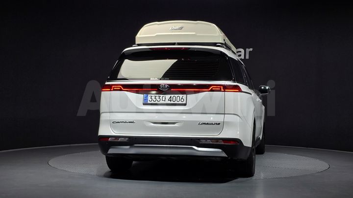 Kia Carnival 2021 — 4