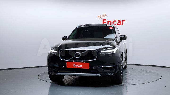 Volvo XC90 2017 — 3