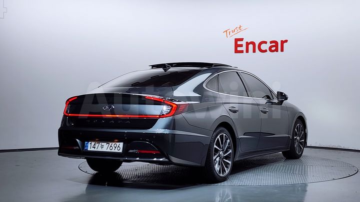 Hyundai Sonata 2022 — 2