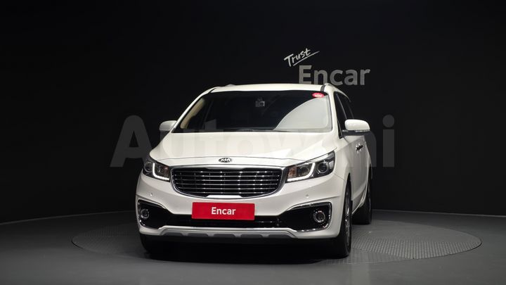 Kia Carnival 2015 — 3
