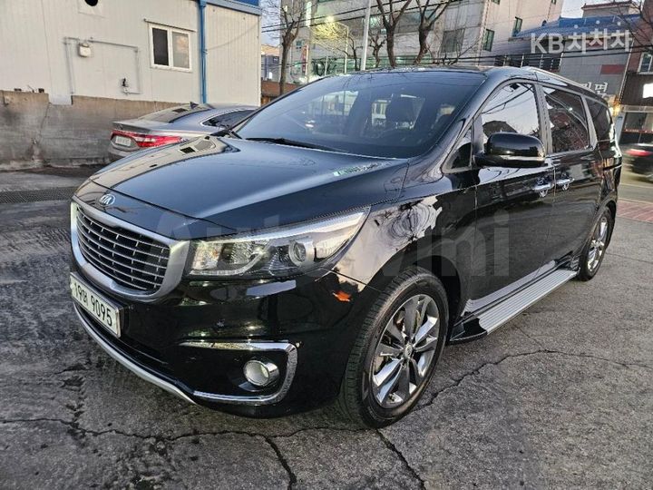 Kia Carnival 2016 KNAMC81ABGS219223 — 2