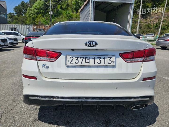 Kia K5 2019 — 4