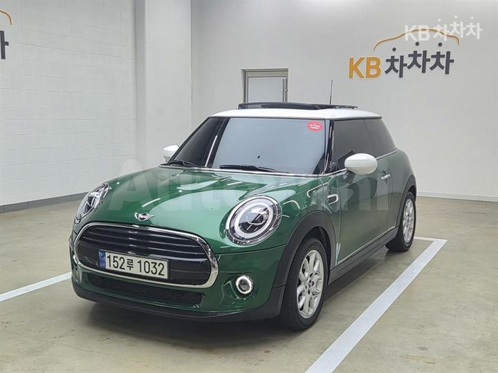 Mini Cooper 2021 WMWXR7109M2N62871 — 2