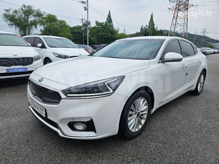 Kia K7 2018 — 3
