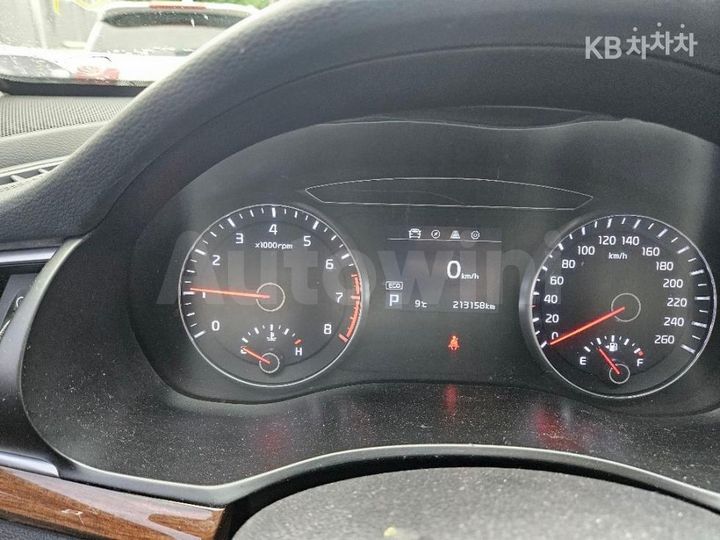 Kia K7 2018 — 5