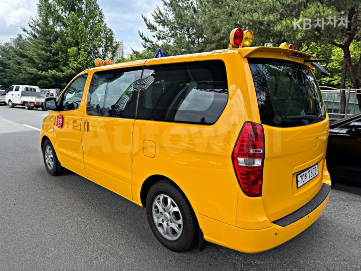Hyundai Starex 2015 — 3