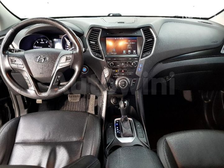 Hyundai SantaFe 2016 — 5