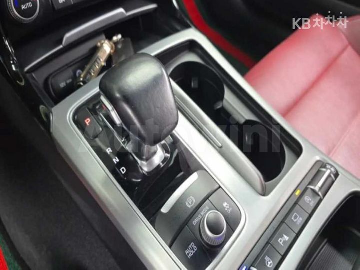 Kia Stinger 2018 KNAE751CDJS028217 — 5