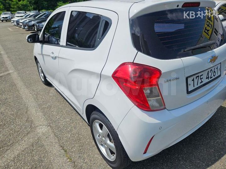 Chevrolet Spark 2017 KLYDC487DHC227504 — 3