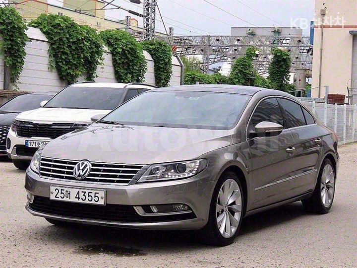 Volkswagen CC 2013 — 2