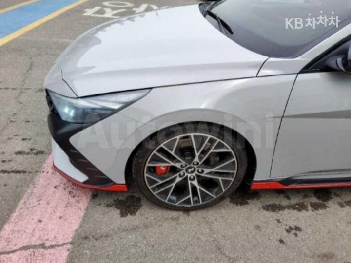 Hyundai Avante 2022 KMHLW41KGNU005267 — 2