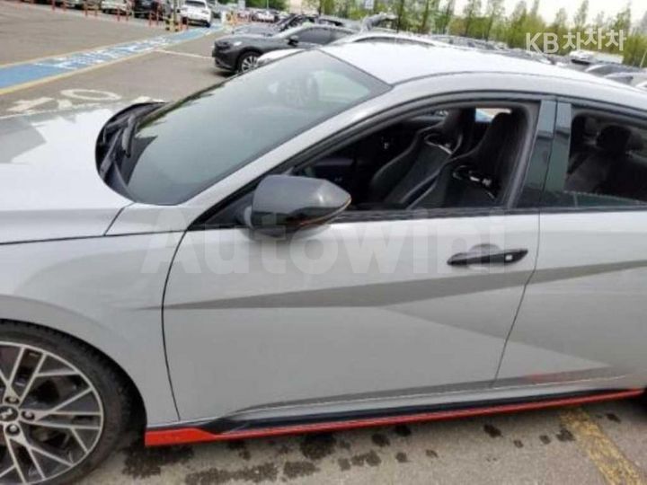 Hyundai Avante 2022 KMHLW41KGNU005267 — 3