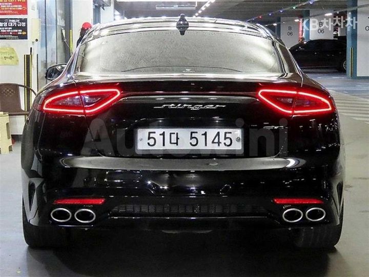 Kia Stinger 2019 KNAE351ABKS061744 — 5