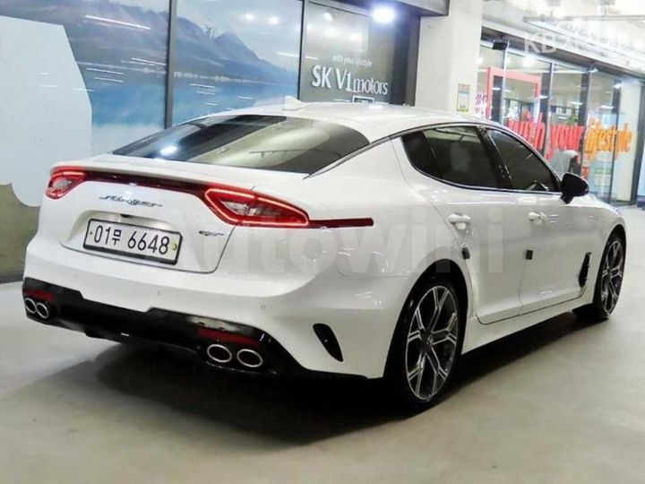 Kia Stinger 2019 KNAE751CBKS041461 — 4