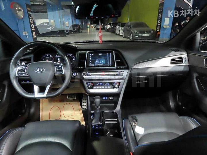 Hyundai Sonata 2019 KMHE341BBKA556415 — 5
