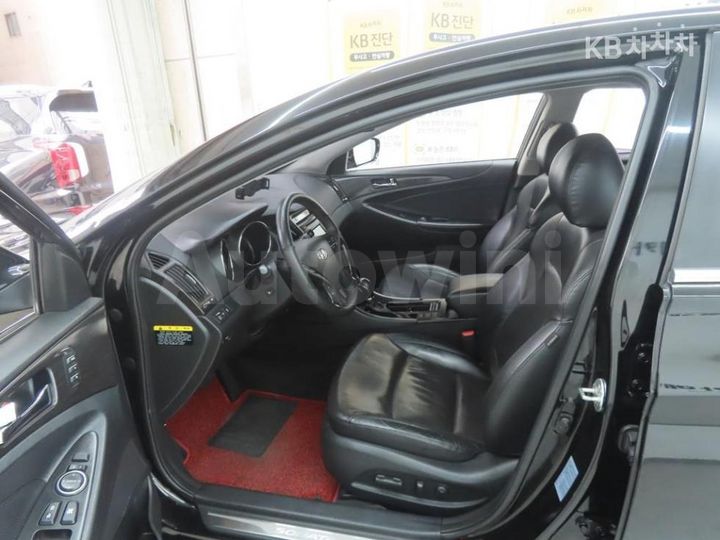 Hyundai Sonata 2014 KMHEC41ABEA587110 — 5
