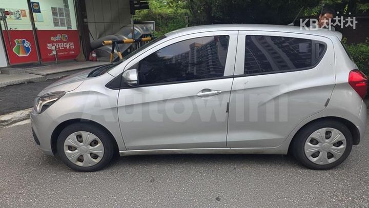 Chevrolet Spark 2016 KLYDC487DGC037656 — 2