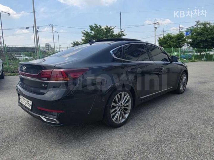 Kia K7 2020 KNALD416BLA206508 — 3