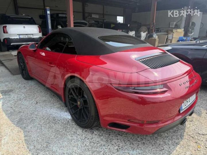 Porsche 911 2017 WP0CB299XHS154302 — 3