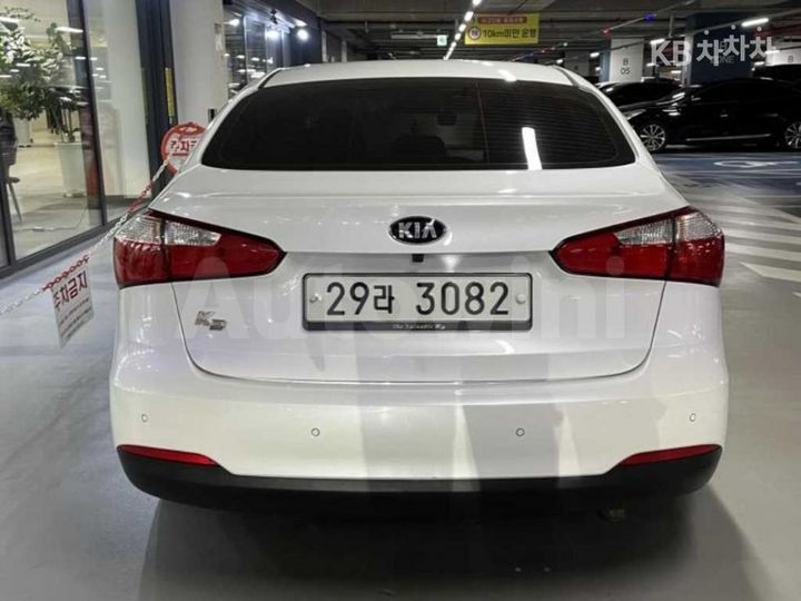 Kia K3 2015 KNAFJ412BFA888694 — 5