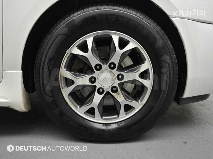 Kia Carnival 2013 KNHMD376BDS536219 — 5