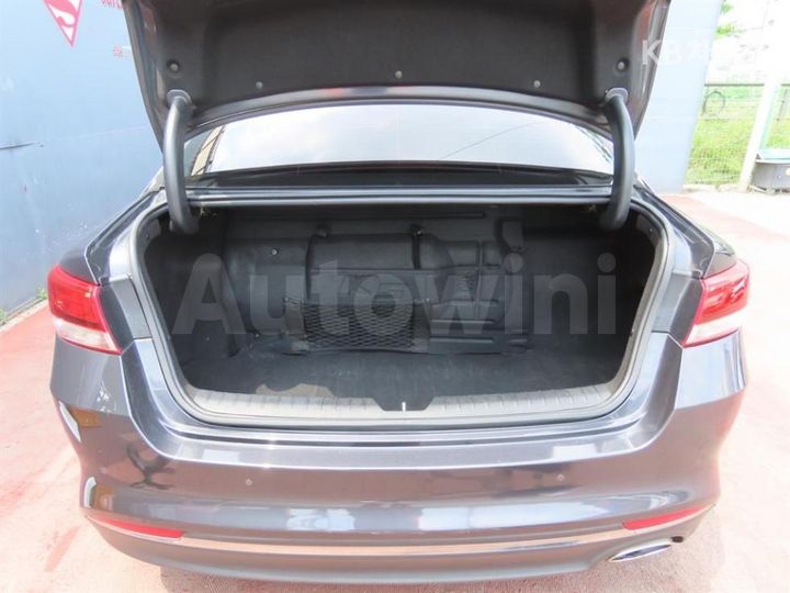 Kia K5 2017 KNAGS416BHA151938 — 5