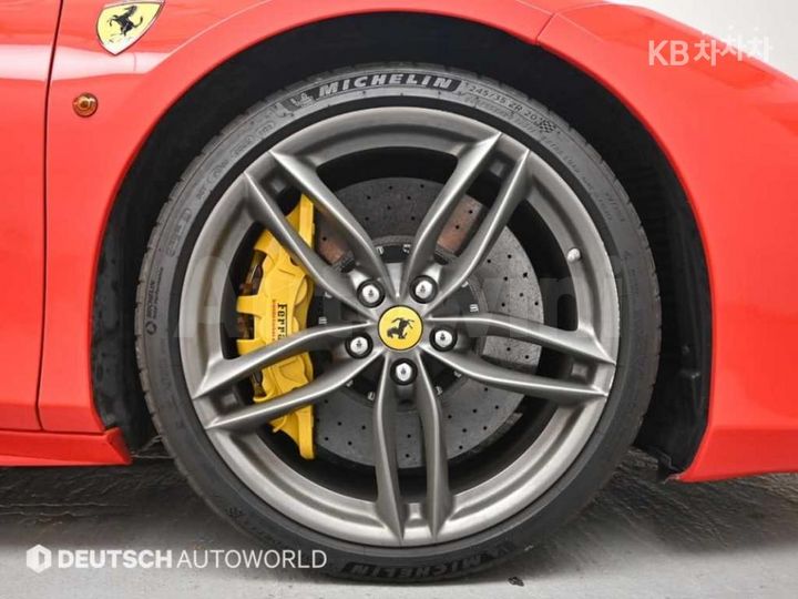Ferrari 488