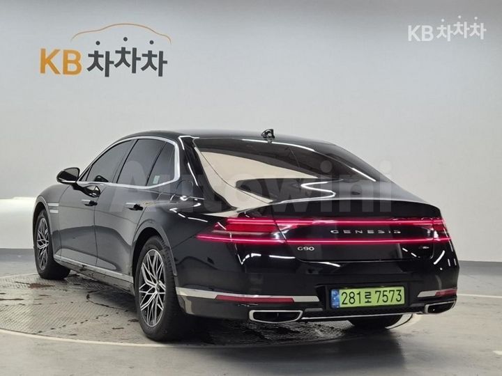 Genesis G90 2023 KMTFA41DDPU019685 — 2