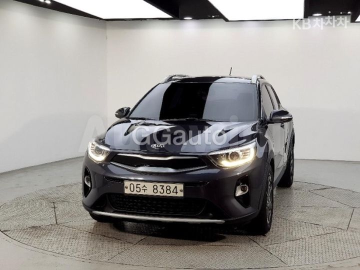 Kia Stonic 2018 KNADC815GJS074717 — 2