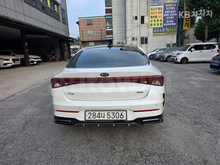 Kia K5 2020 KNAG241ABLA016760 — 4