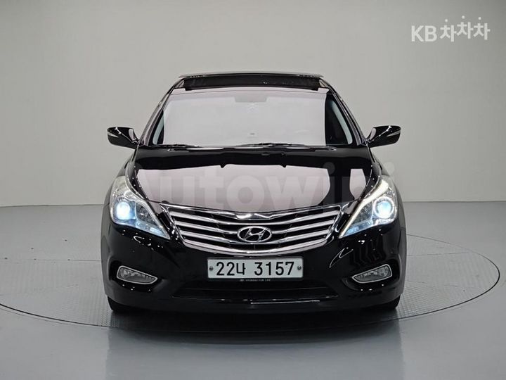 Hyundai Grandeur 2011 — 2