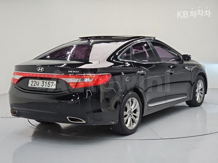 Hyundai Grandeur 2011 — 4