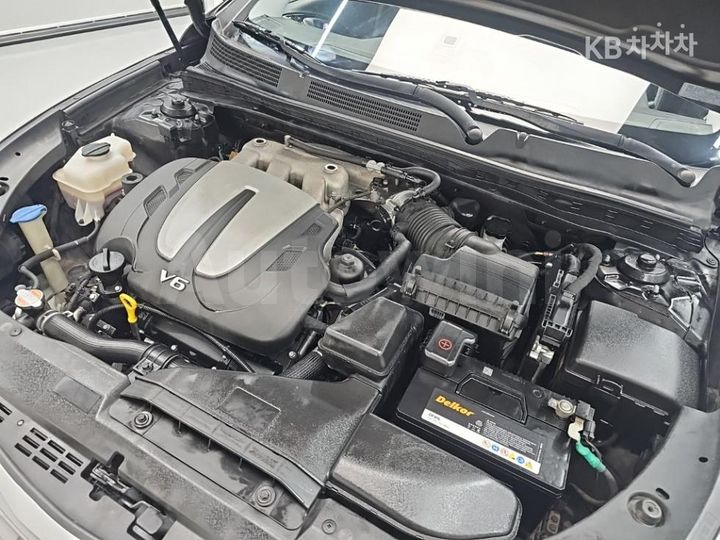 Hyundai Grandeur 2011 — 5