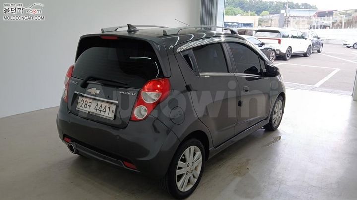 Chevrolet Spark 2015 — 2