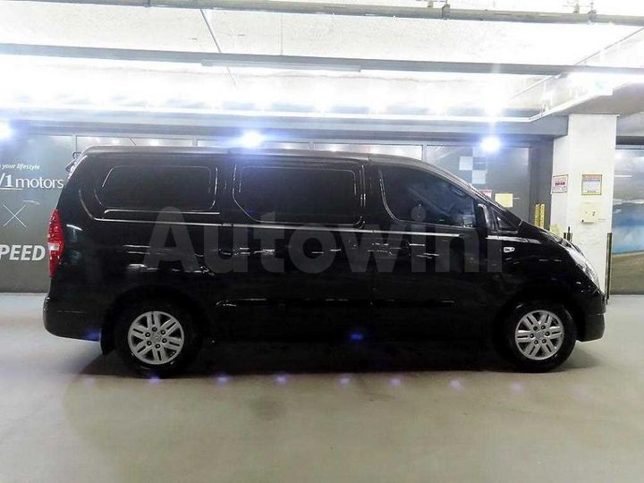 Hyundai Starex 2017 — 3