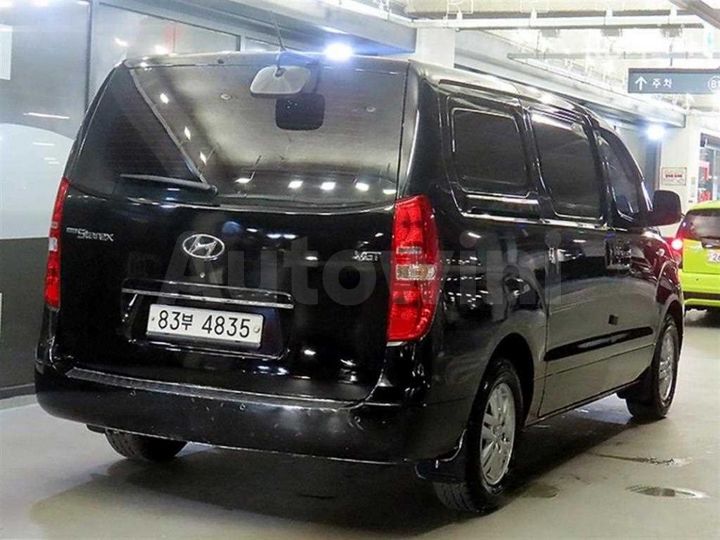 Hyundai Starex 2017 — 4