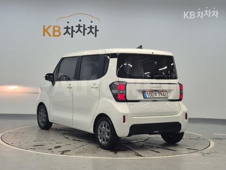 Kia Ray 2023 KNACG811BPT362436 — 2