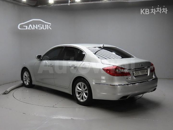 Hyundai Genesis 2013 KMHGA41BBDU220759 — 3