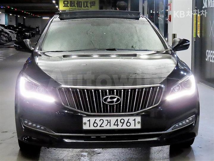 Hyundai Aslan