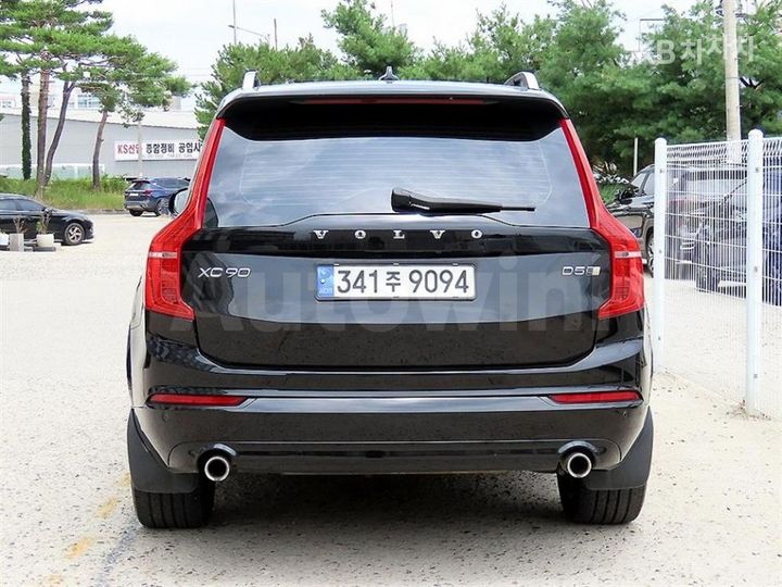 Volvo XC90 2017 — 4