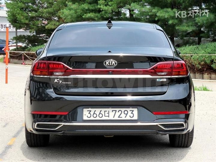 Kia K7 2020 KNALE41GBLA019535 — 4