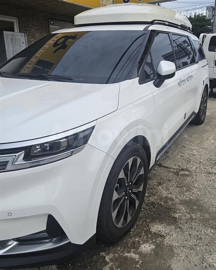 Kia Carnival 2021 KNANC81BBMS023178 — 2