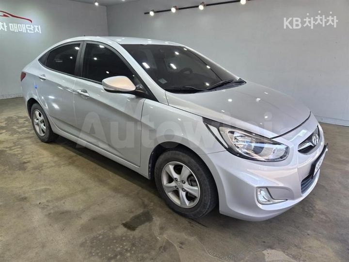 Hyundai Accent 2014 KMHCT41BEEU636045 — 3