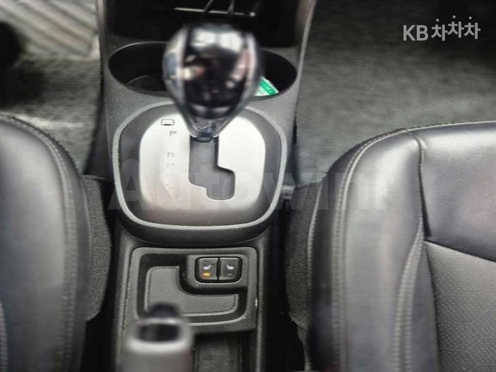 Chevrolet Spark 2019 KLYDC487DKC220225 — 4