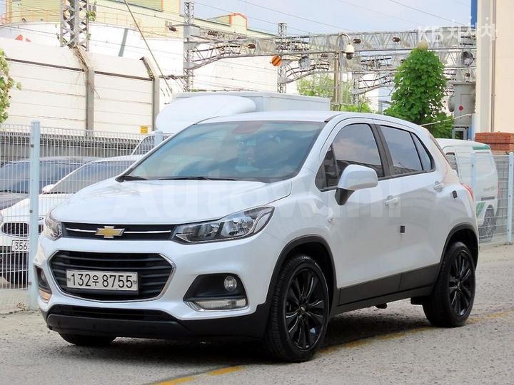 Chevrolet Trax 2017 KLABA76CDHB184181 — 2