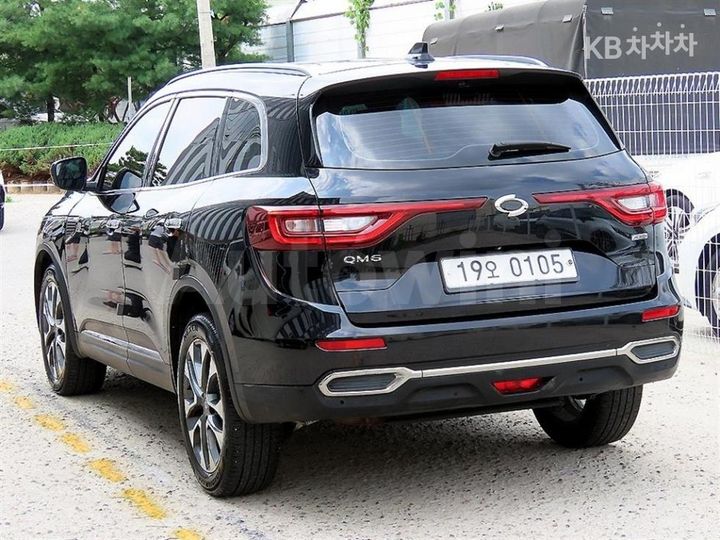Renault QM6 2017 KNME5C2M6HP008535 — 3