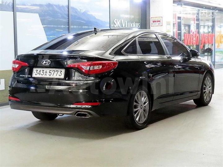 Hyundai Sonata 2017 KMHE341CBHA344975 — 4