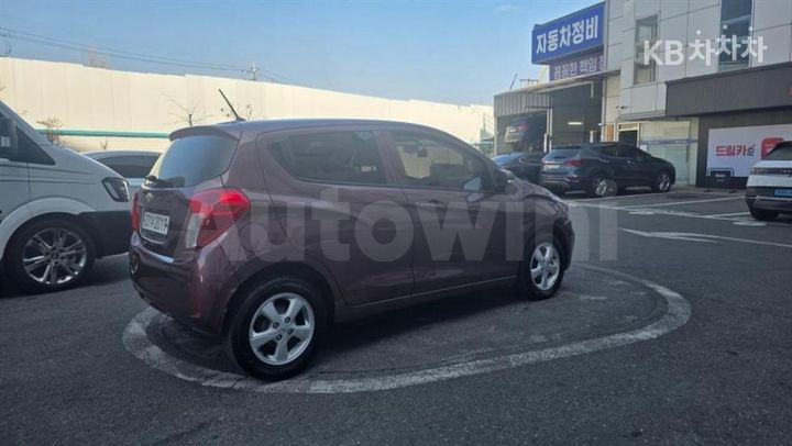 Chevrolet Spark 2021 KLYDC487DMC214850 — 4