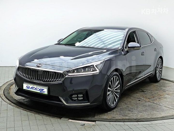 Kia K7 2018 KNALB415BJA143992 — 2
