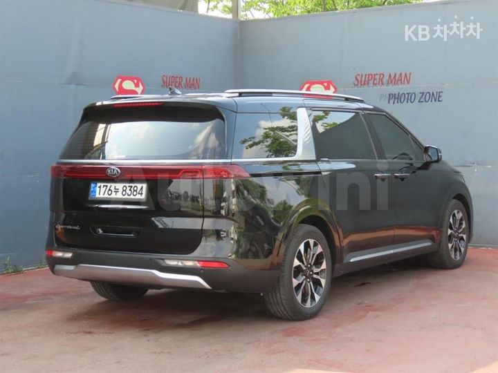 Kia Carnival 2021 KNANC81BBMS105761 — 3